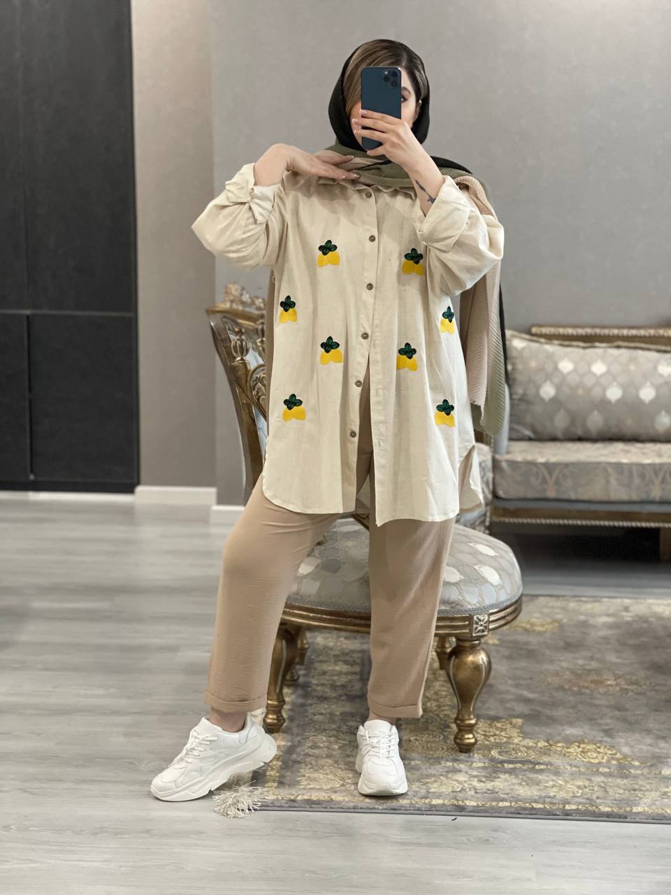 مانتو شومیز ی گلدوزی بنیتا کد0931