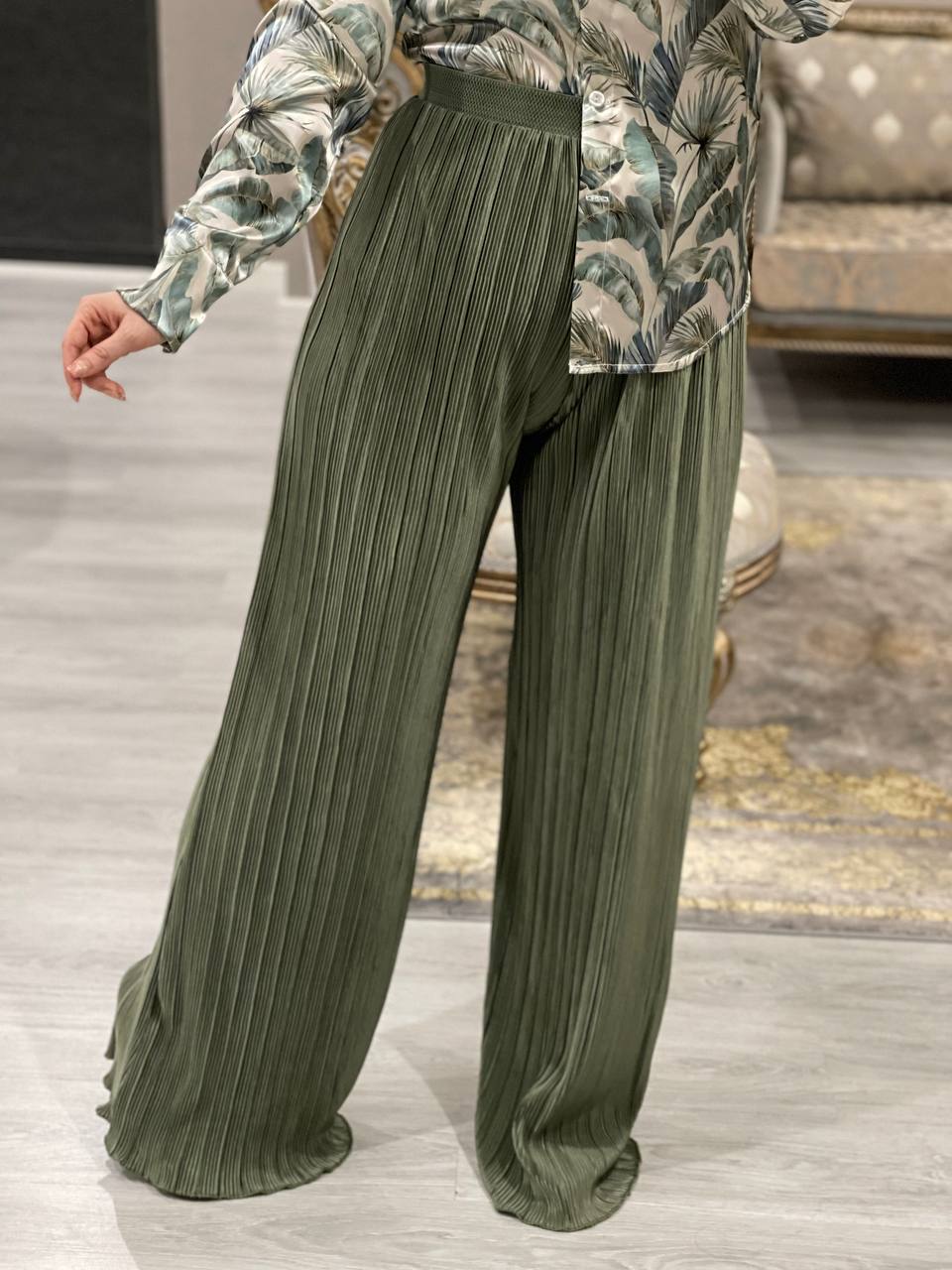 شلوار تک پلیسه 