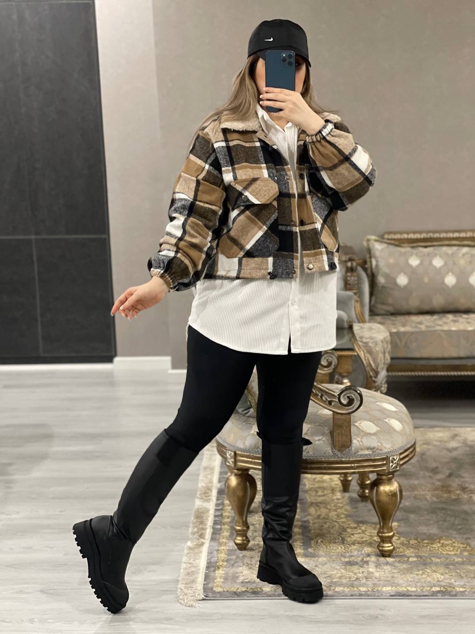 کت کراپ یقه خز  آبتین کد 1066