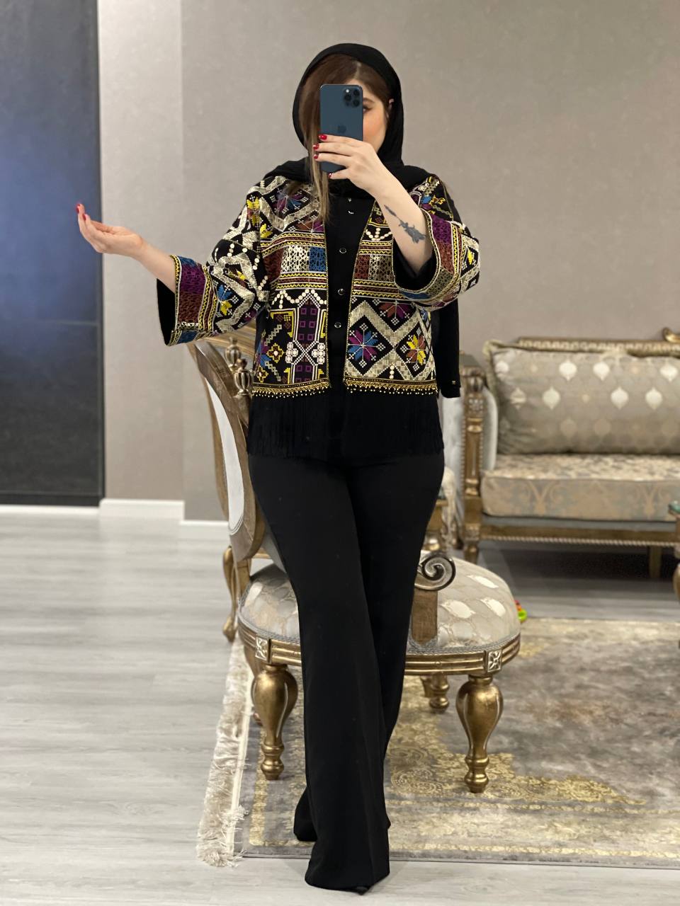 مانتو سوزن دوزی پایین ریش آنیسا