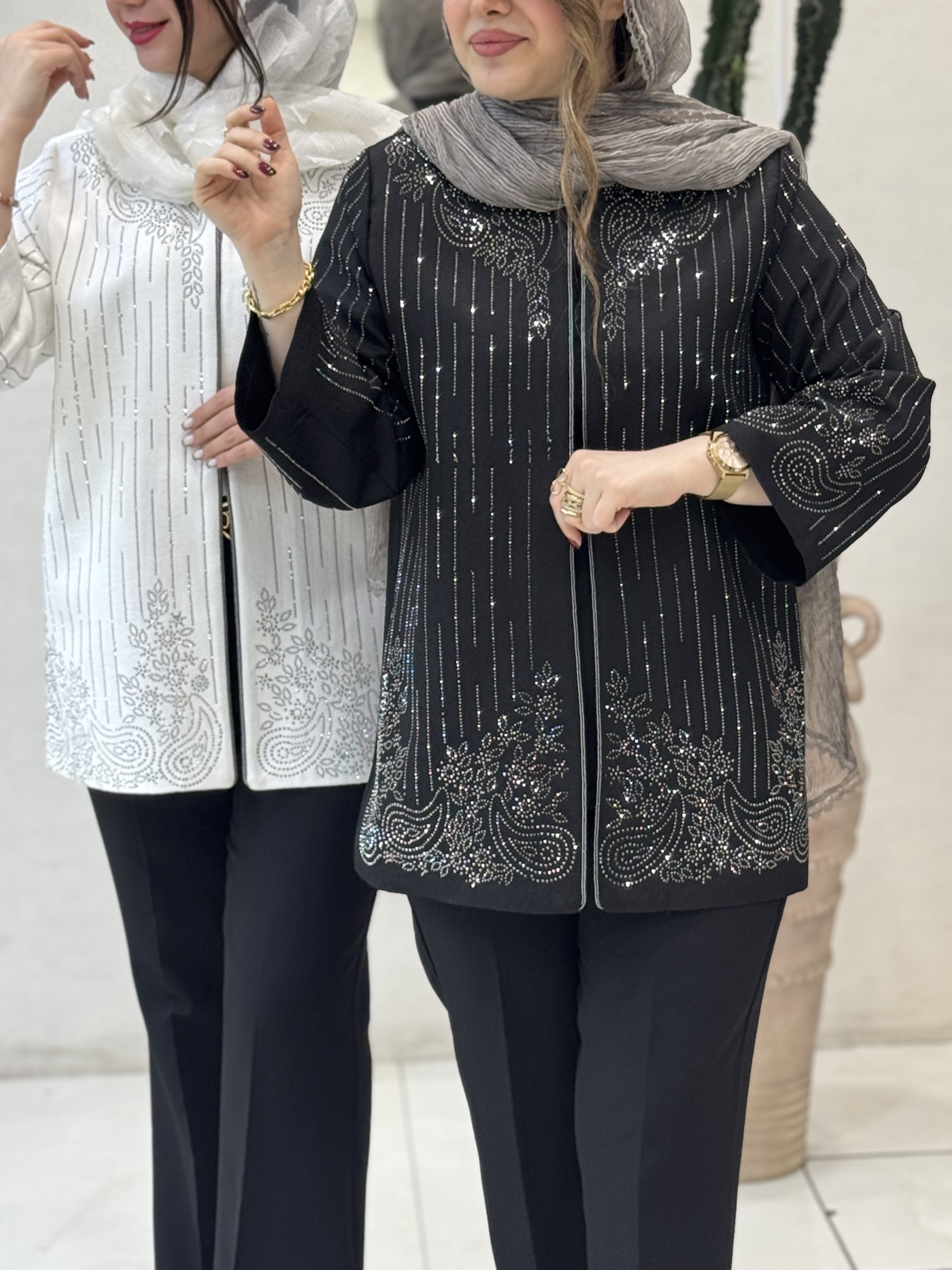 کت سنگدوزی آبان