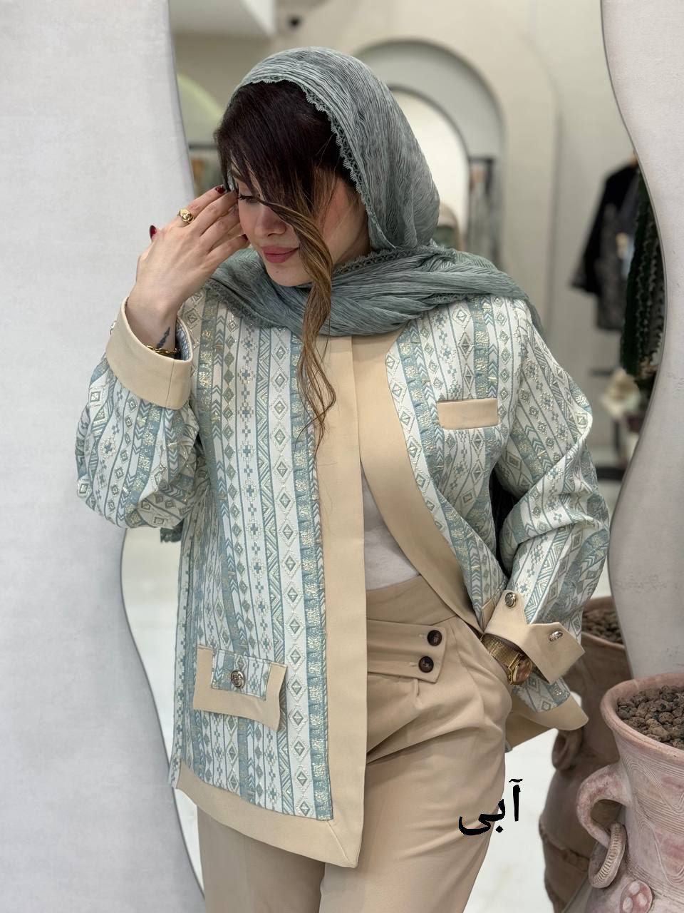 کت کوتاه ژاکارد بهدیس