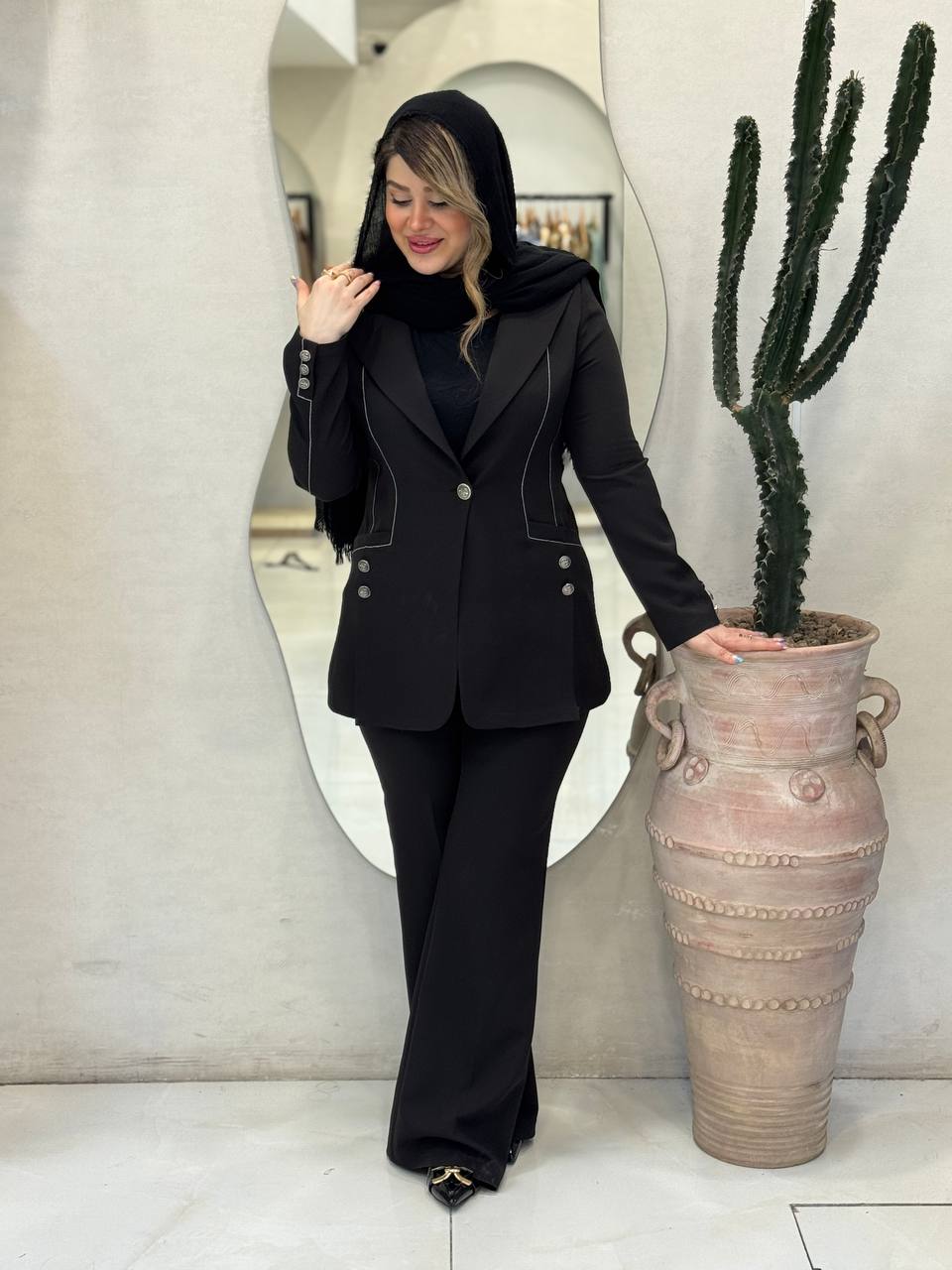 کت شلوار مزونی مونیا